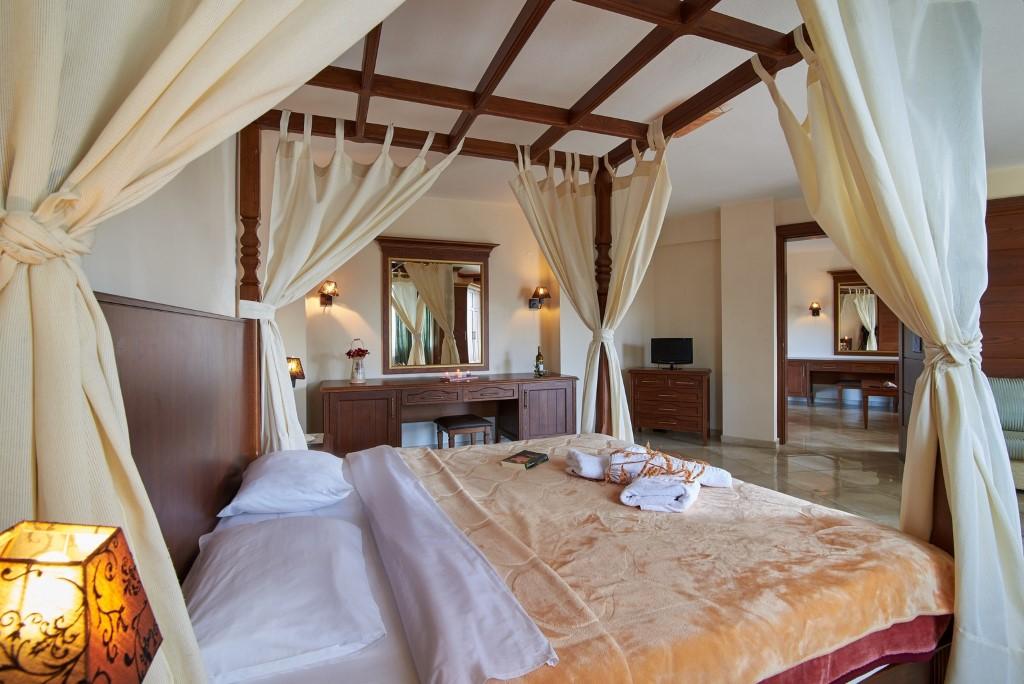 Toroni Blue Sea Hotel מראה חיצוני תמונה